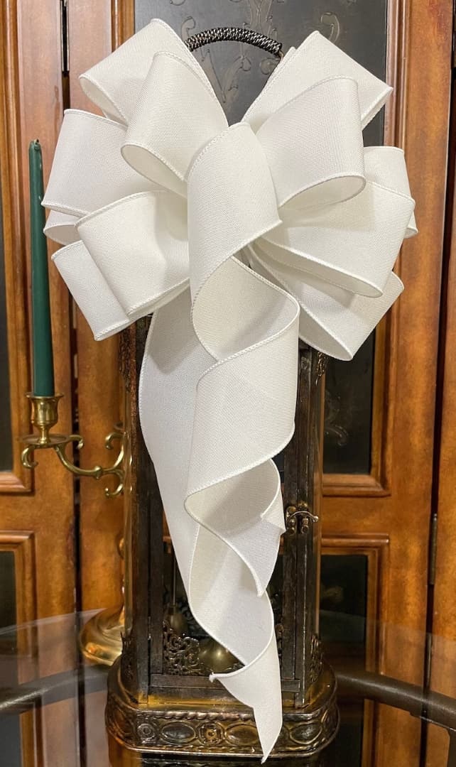 8. Coquette Wreath Bow 8. Coquette Wreath Bow