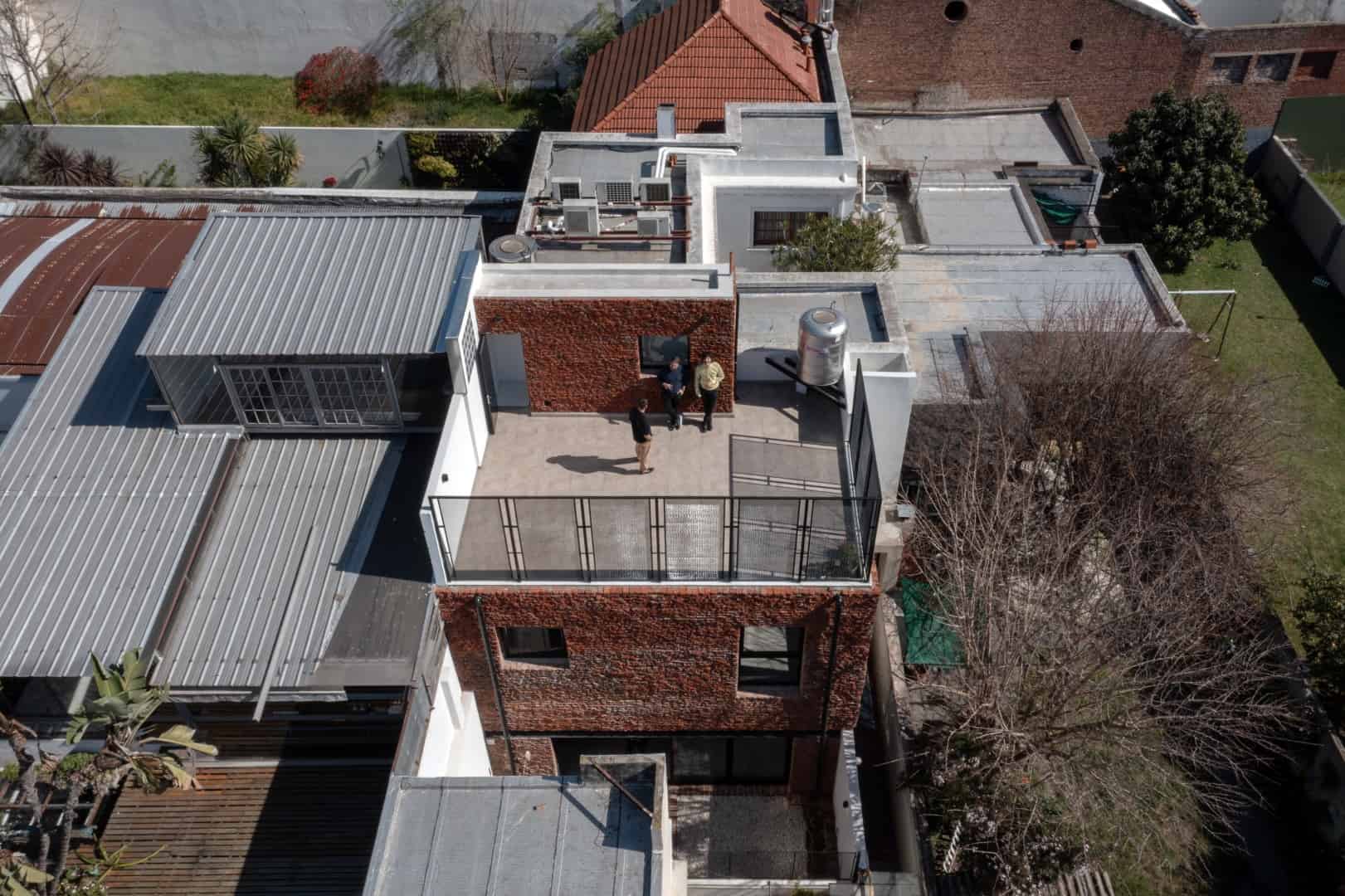 PH Helguera by OADD Arquitectos: A Bright Transformation of a Historic PH in Buenos Aires PH Helguera by OADD Arquitectos: A Bright Transformation of a Historic PH in Buenos Aires