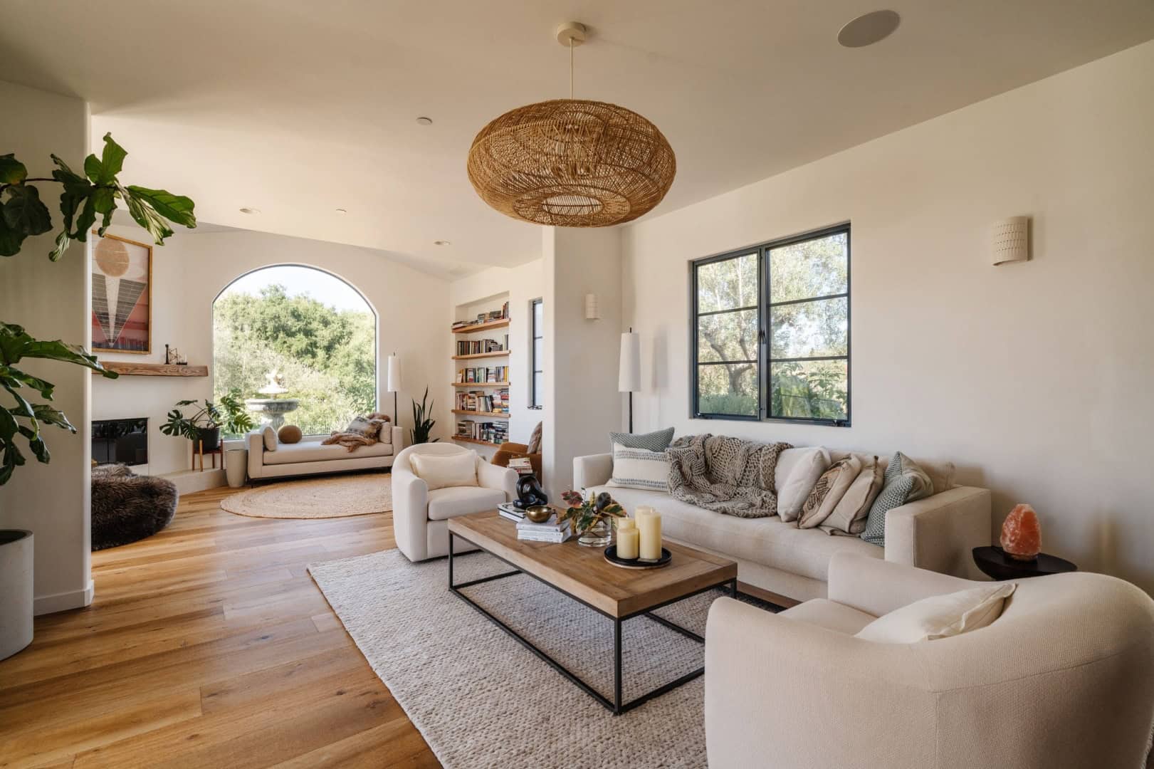 7. Mediterranean Family Room, Los Angeles 7. Mediterranean Family Room, Los Angeles