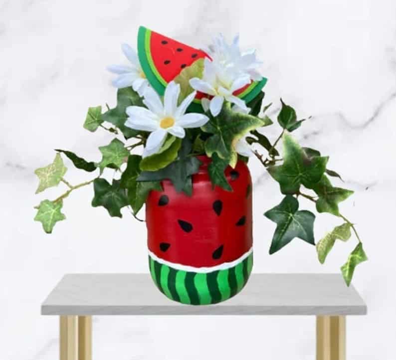 15 Summer Centerpiece Designs So Stunning, They'll Steal the Show 15 Summer Centerpiece Designs So Stunning, They'll Steal the Show