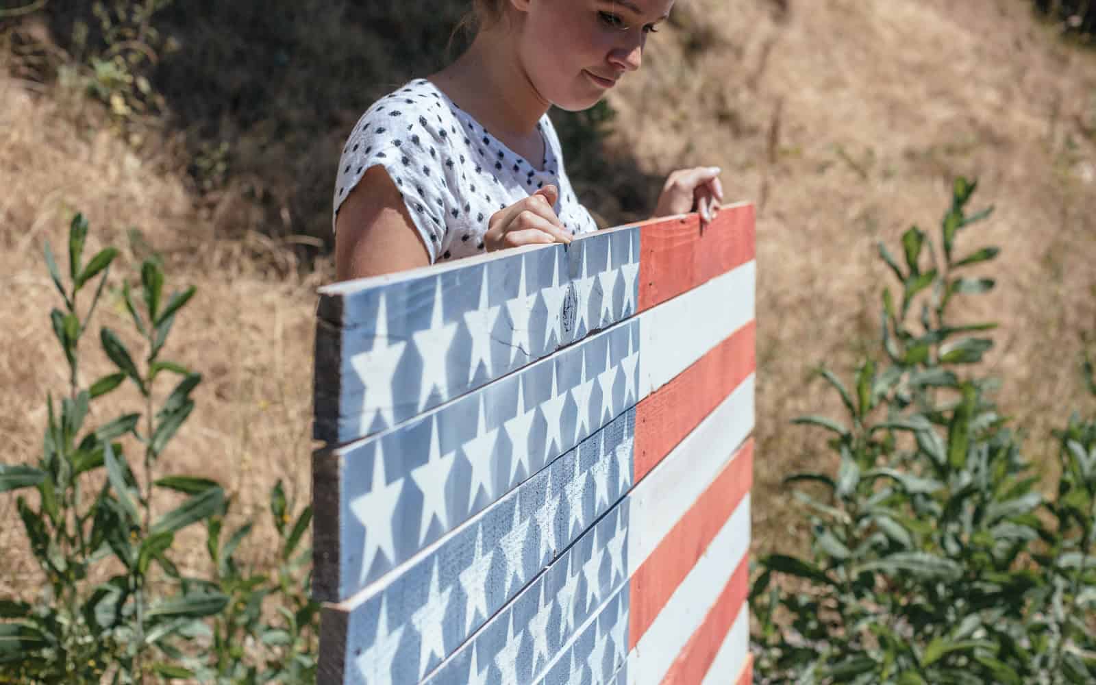 3. How To Make A Fourth Of July Pallet Flag 3. How To Make A Fourth Of July Pallet Flag