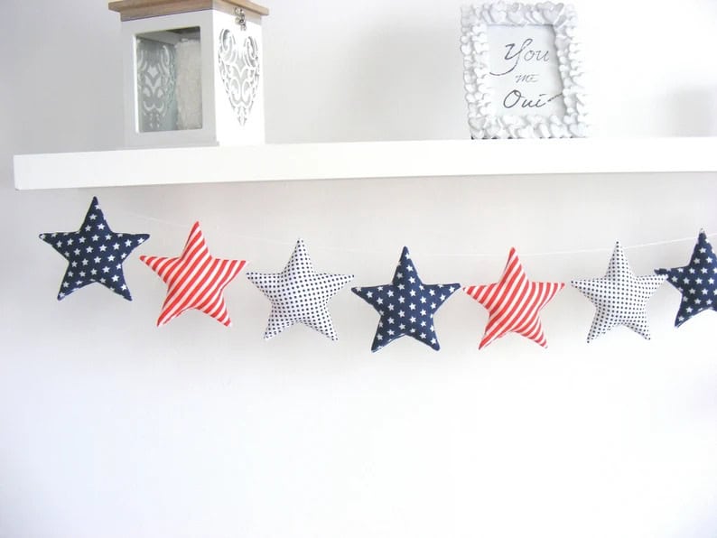 1. 4th of July Garland 1. 4th of July Garland