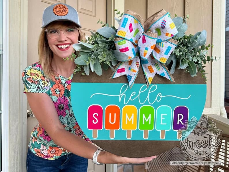 2. Summer Front Door Décor 2. Summer Front Door Décor