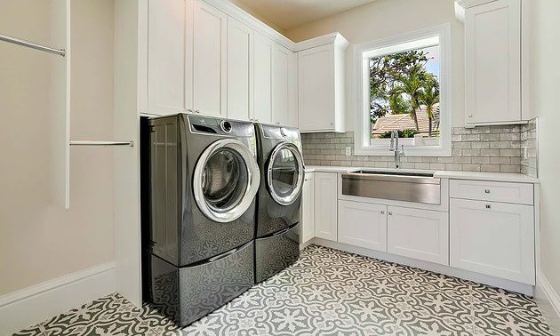 15 Mediterranean Laundry Room Designs with an Elegant Touch