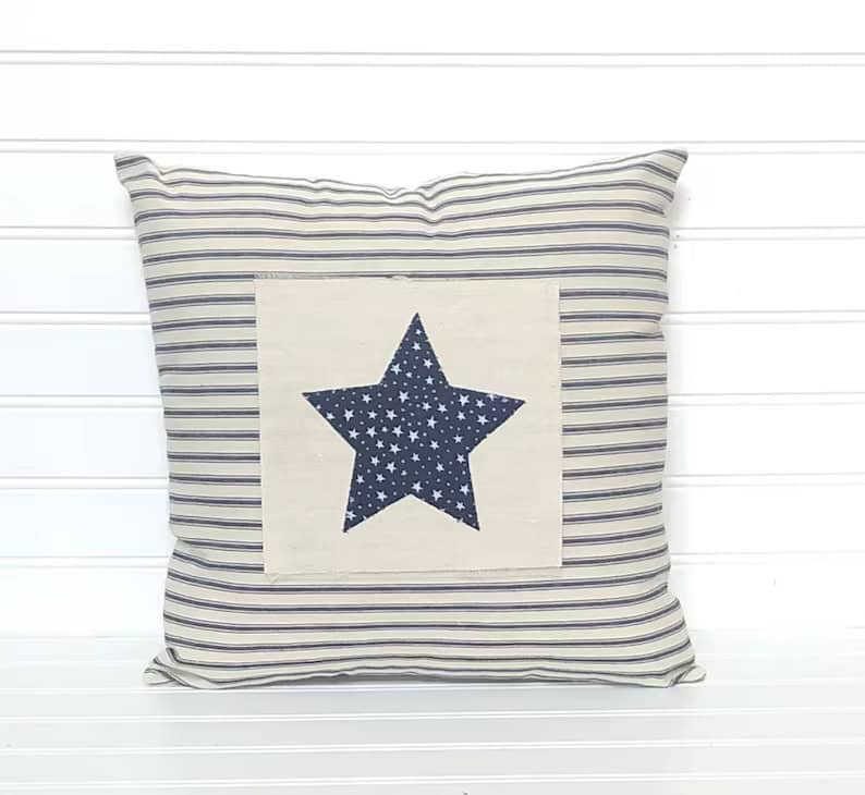 6. patriotic pillow 6. patriotic pillow