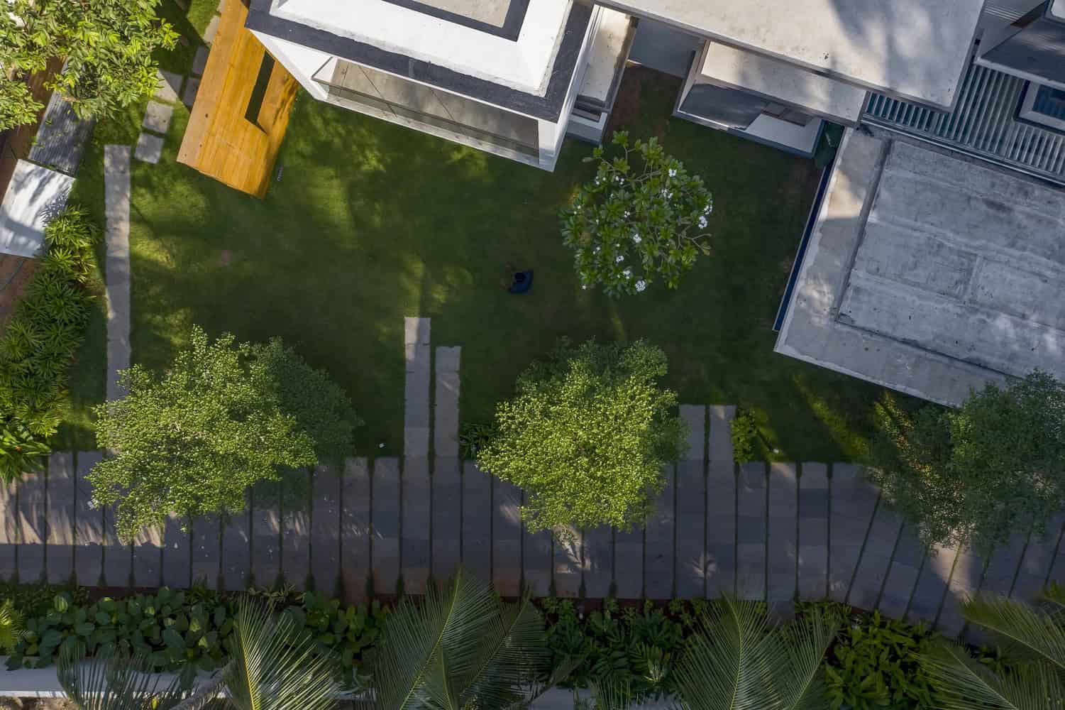 Float-en-Fold House in Thrissur by architecture.SEED – A Contemporary Kerala Home Float-en-Fold House in Thrissur by architecture.SEED – A Contemporary Kerala Home