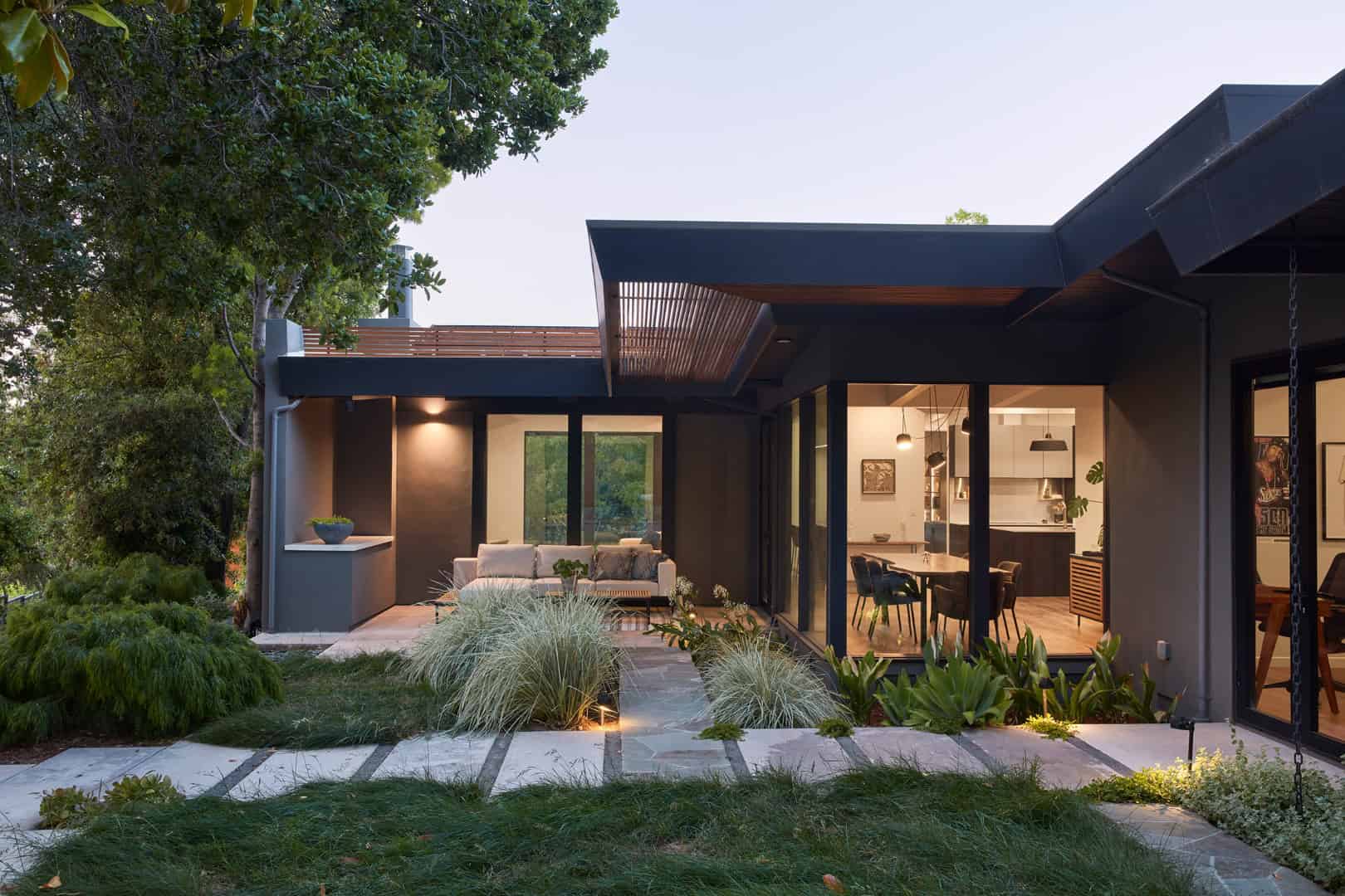 Sports Enthusiasts' Hideaway by Klopf Architecture: A Modern Home Tailored for Active Living Sports Enthusiasts' Hideaway by Klopf Architecture: A Modern Home Tailored for Active Living