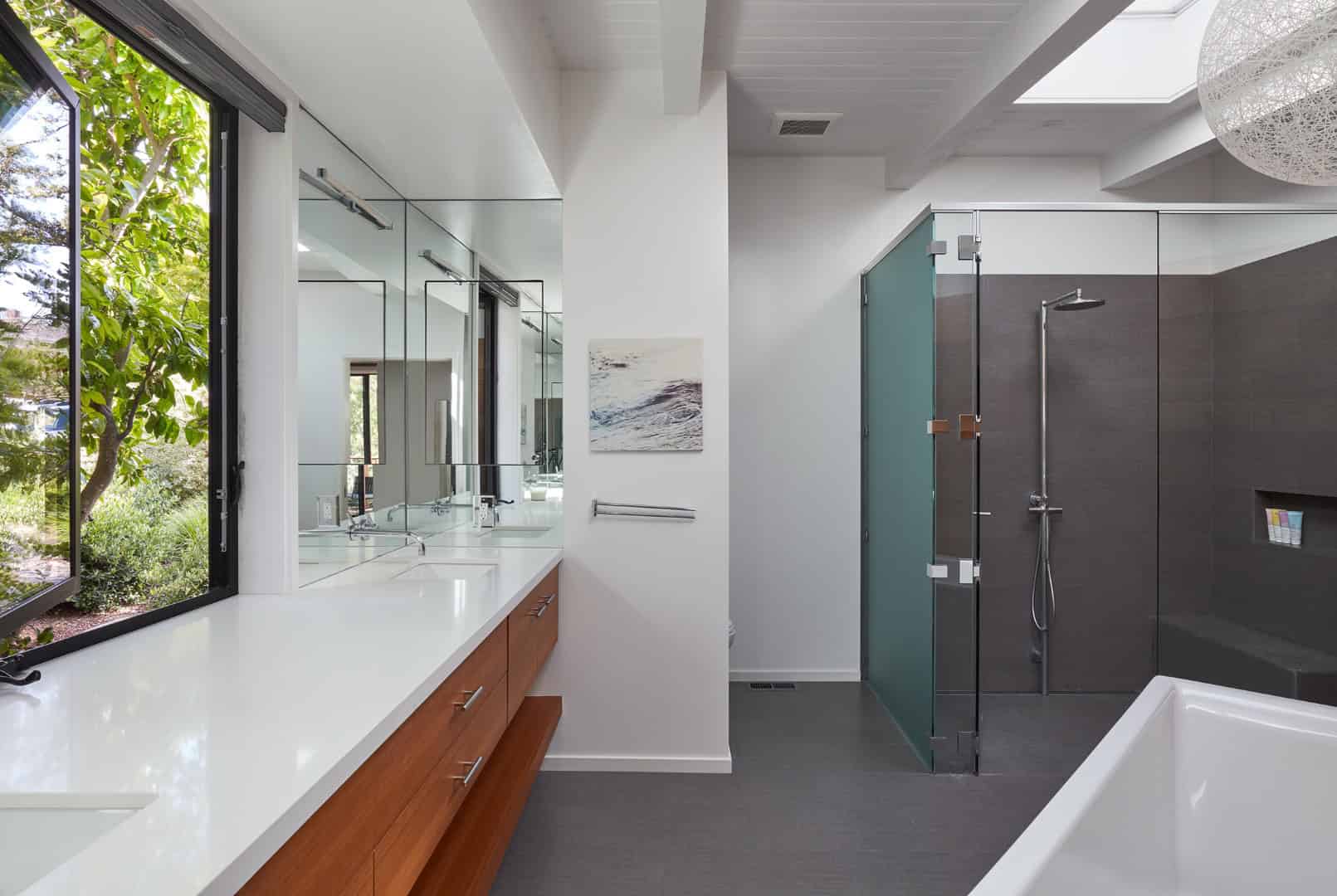 Sports Enthusiasts' Hideaway by Klopf Architecture: A Modern Home Tailored for Active Living Sports Enthusiasts' Hideaway by Klopf Architecture: A Modern Home Tailored for Active Living