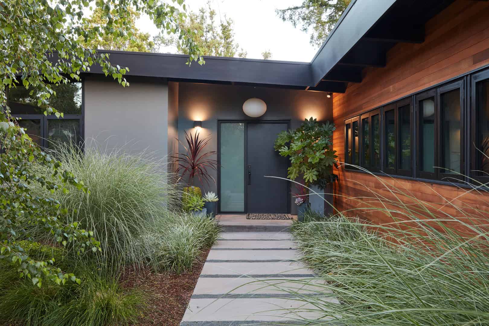 Sports Enthusiasts' Hideaway by Klopf Architecture: A Modern Home Tailored for Active Living Sports Enthusiasts' Hideaway by Klopf Architecture: A Modern Home Tailored for Active Living