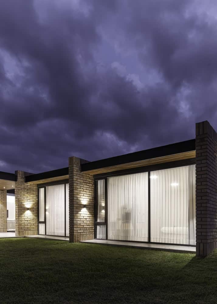 TC House in Cuenca by Arqcor – A Modern Brick Residence TC House in Cuenca by Arqcor – A Modern Brick Residence