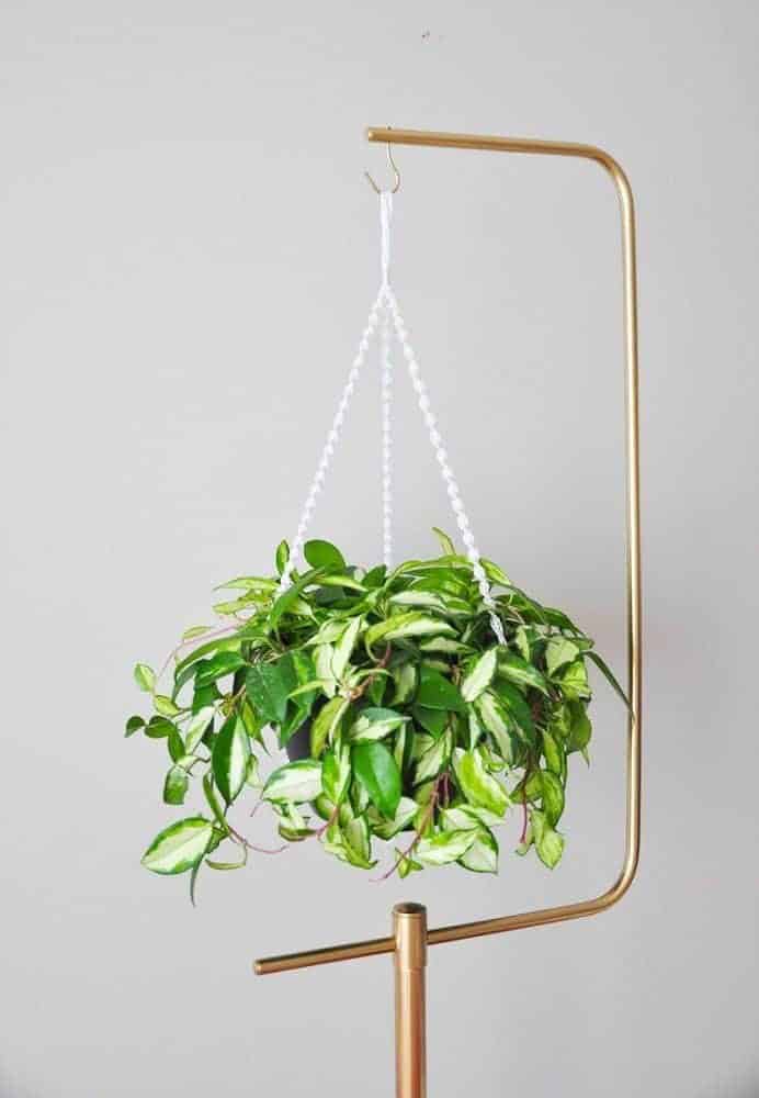 Metallic copper plant hanging stand Metallic copper plant hanging stand
