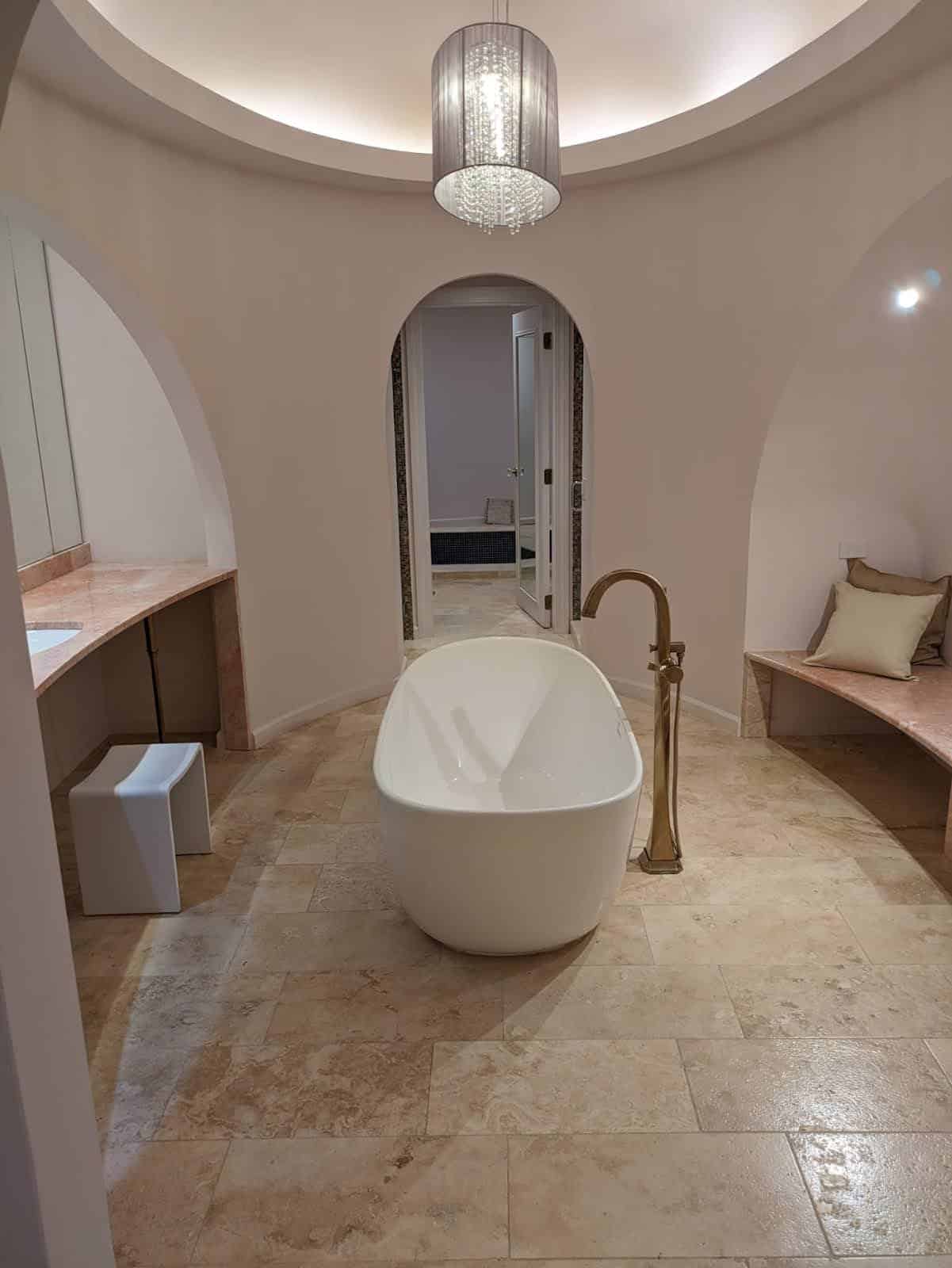 Color Psychology: Science or Pseudoscience? Color Psychology: Science or Pseudoscience?