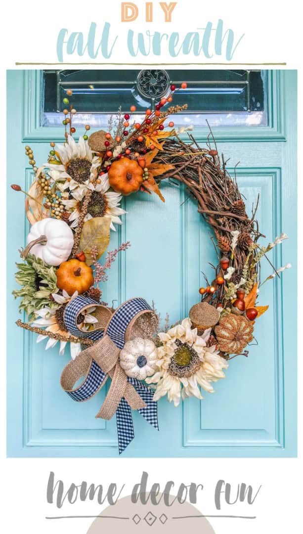 15 Absolutely Stunning DIY Fall Wreath Projects You Will Definitely Try 15 Absolutely Stunning DIY Fall Wreath Projects You Will Definitely Try