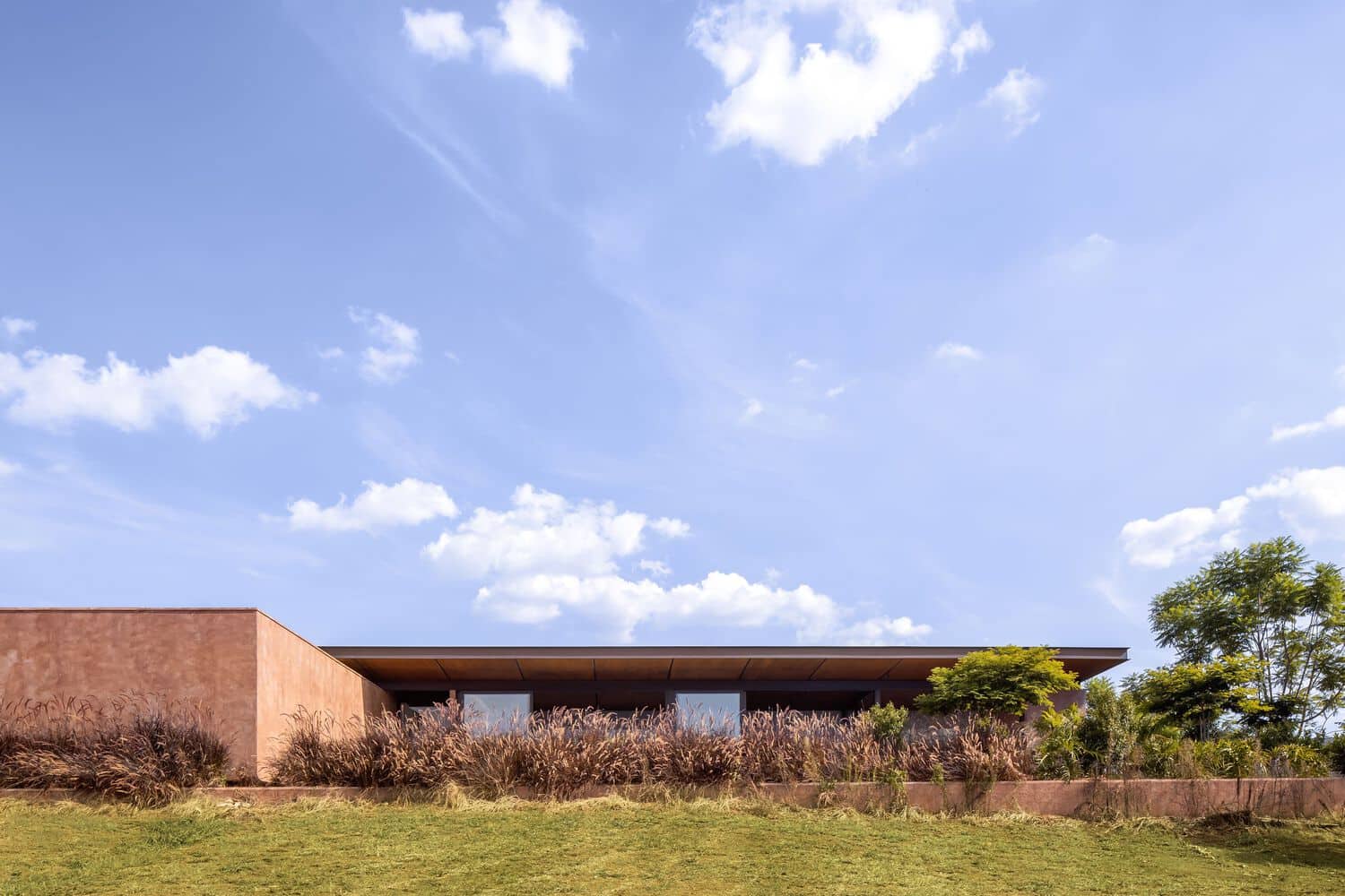 Casa Manacá | VAGA Arquitetura | Cesário Lange, Brazil Casa Manacá | VAGA Arquitetura | Cesário Lange, Brazil