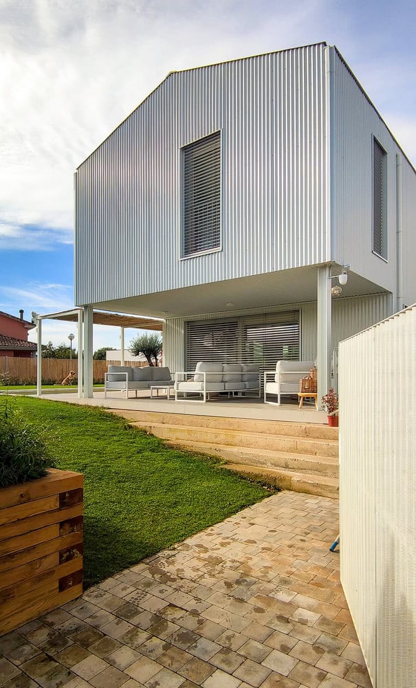 P+E House by Voilá! in Barbastro, Spain P+E House by Voilá! in Barbastro, Spain