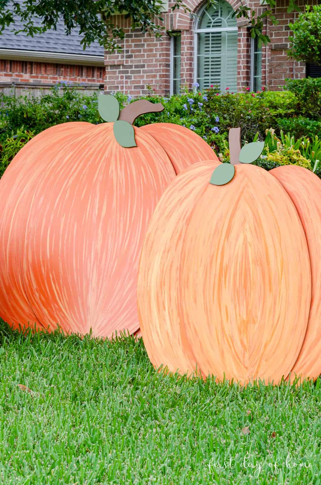 15 Charming DIY Fall Decor Ideas Anyone Can Craft 15 Charming DIY Fall Decor Ideas Anyone Can Craft