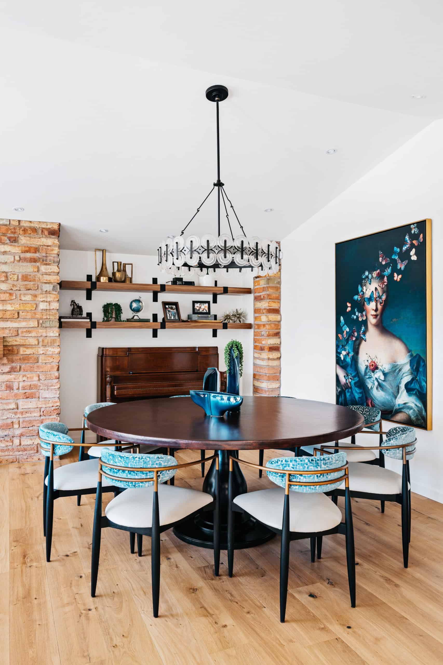 The Allure of the Mid-century Modern Style