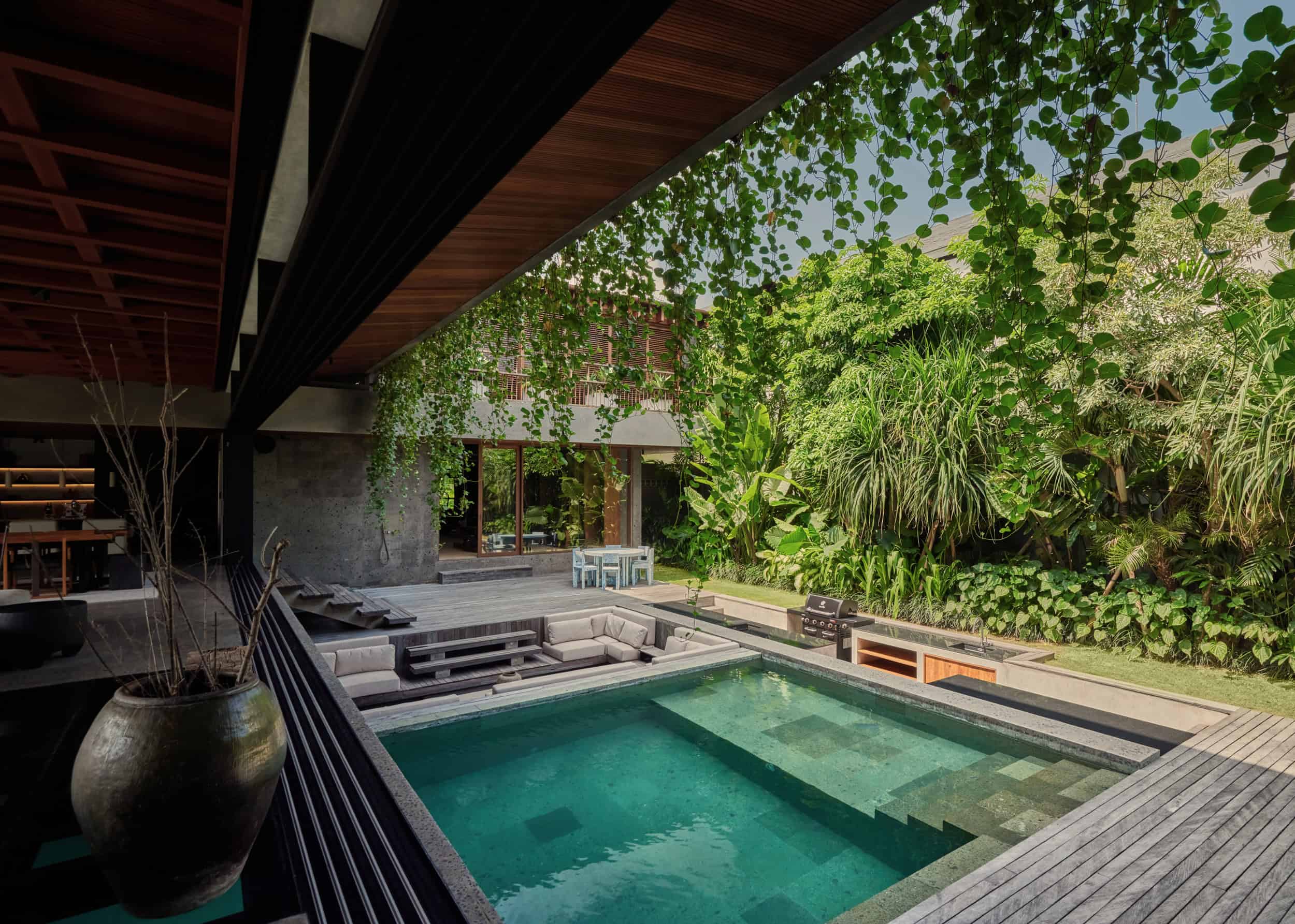 Alexis Dornier Unveils 'The Free Bird Project': A Fusion of Japanese Design and Tropical Modernism in Bali