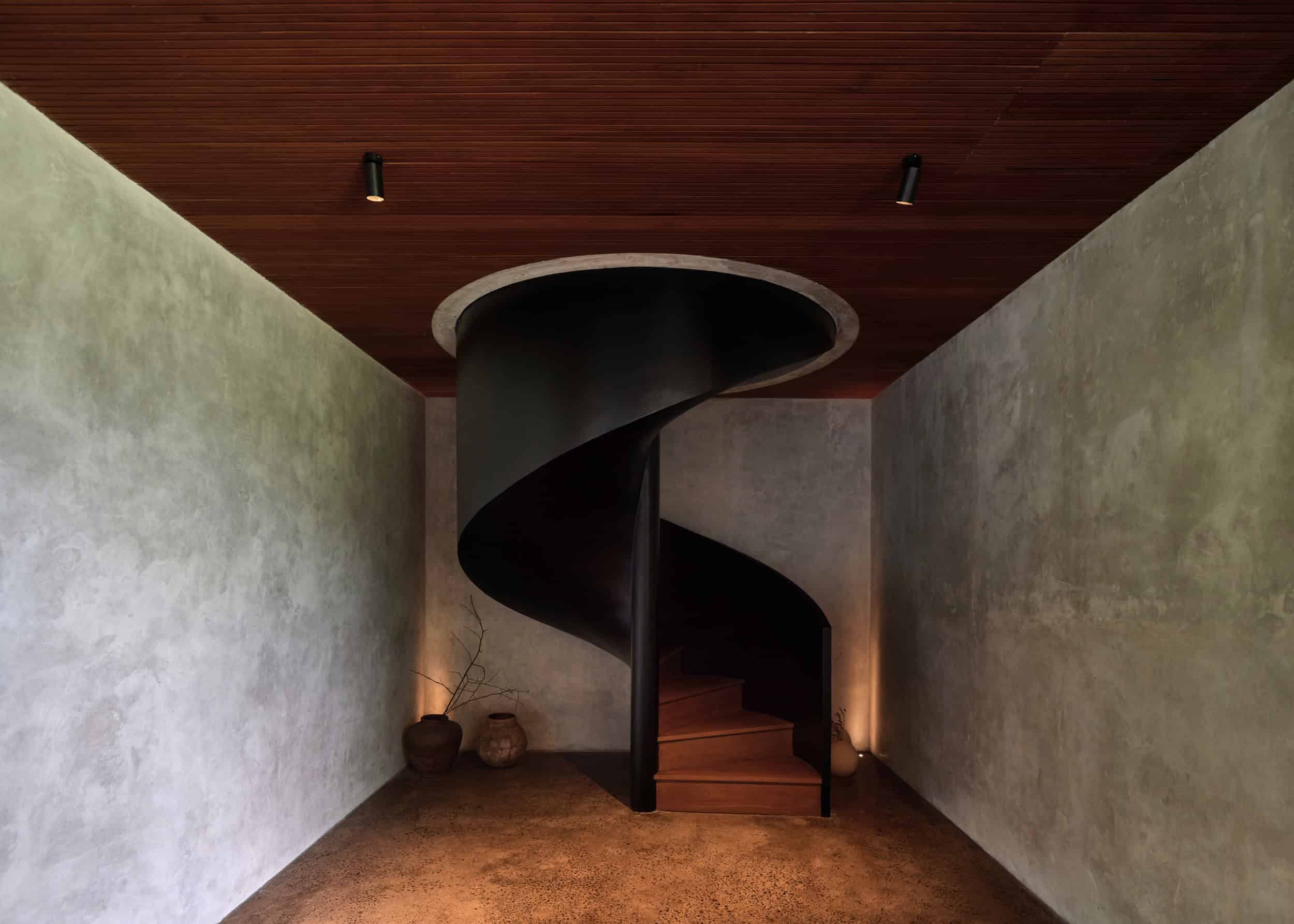 Alexis Dornier Unveils 'The Free Bird Project': A Fusion of Japanese Design and Tropical Modernism in Bali