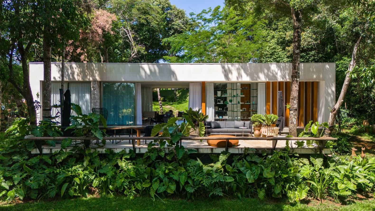 Monteiro House by Mateus Monteiro: A Tranquil Forest Retreat in Brazil Monteiro House by Mateus Monteiro: A Tranquil Forest Retreat in Brazil