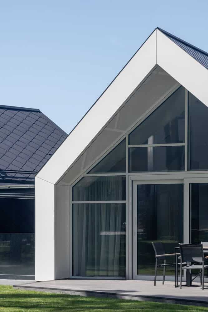 Twin House by ArchLAB Studio: A Pine Grove-Inspired Retreat in Vilnius Twin House by ArchLAB Studio: A Pine Grove-Inspired Retreat in Vilnius