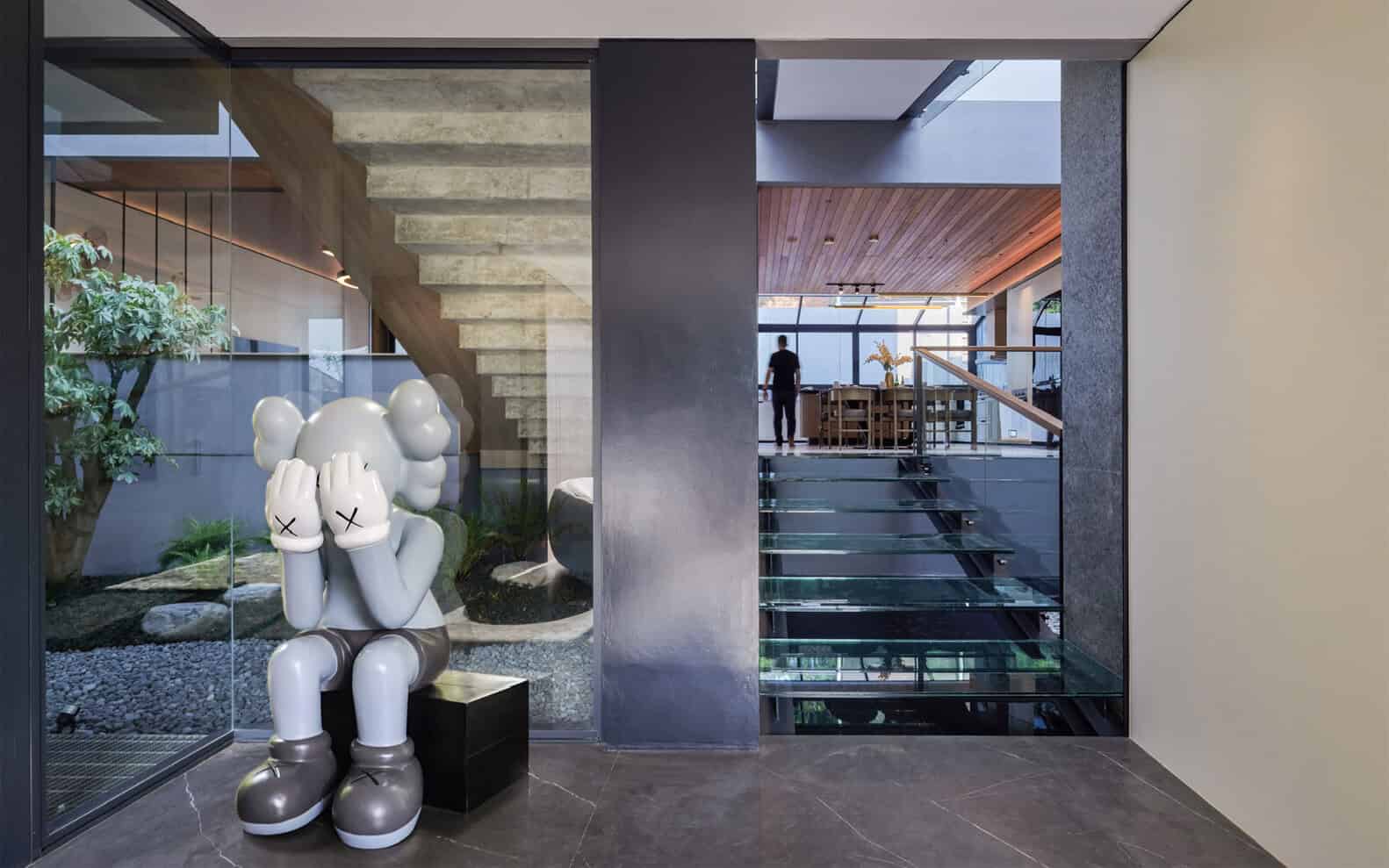 Jardin House: A Sustainable Urban Sanctuary in Bandung by Patio Livity Jardin House: A Sustainable Urban Sanctuary in Bandung by Patio Livity