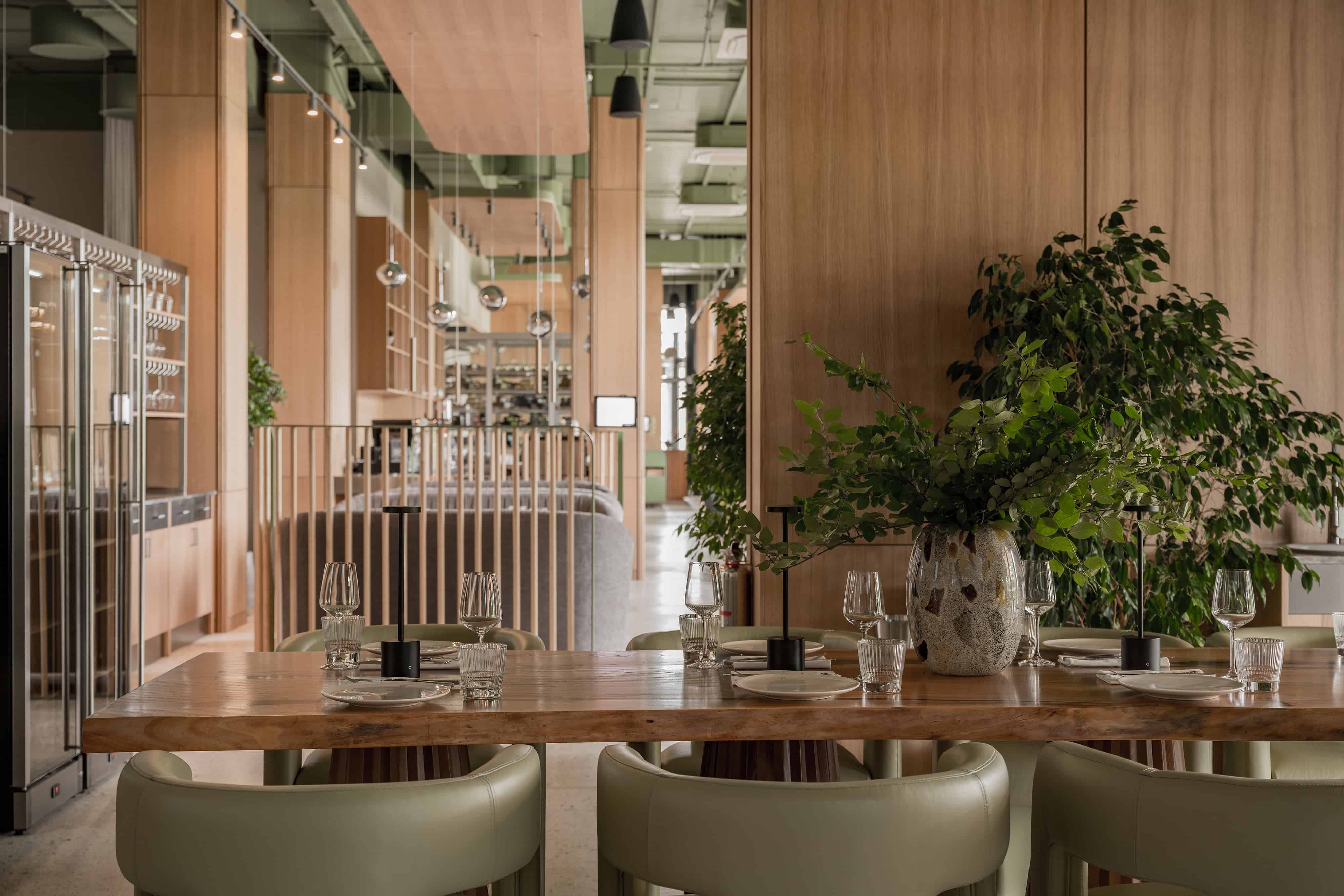 Forest Restaurant by STUDIO 40: A Nature-Centered Retreat in Yekaterinburg Forest Restaurant by STUDIO 40: A Nature-Centered Retreat in Yekaterinburg