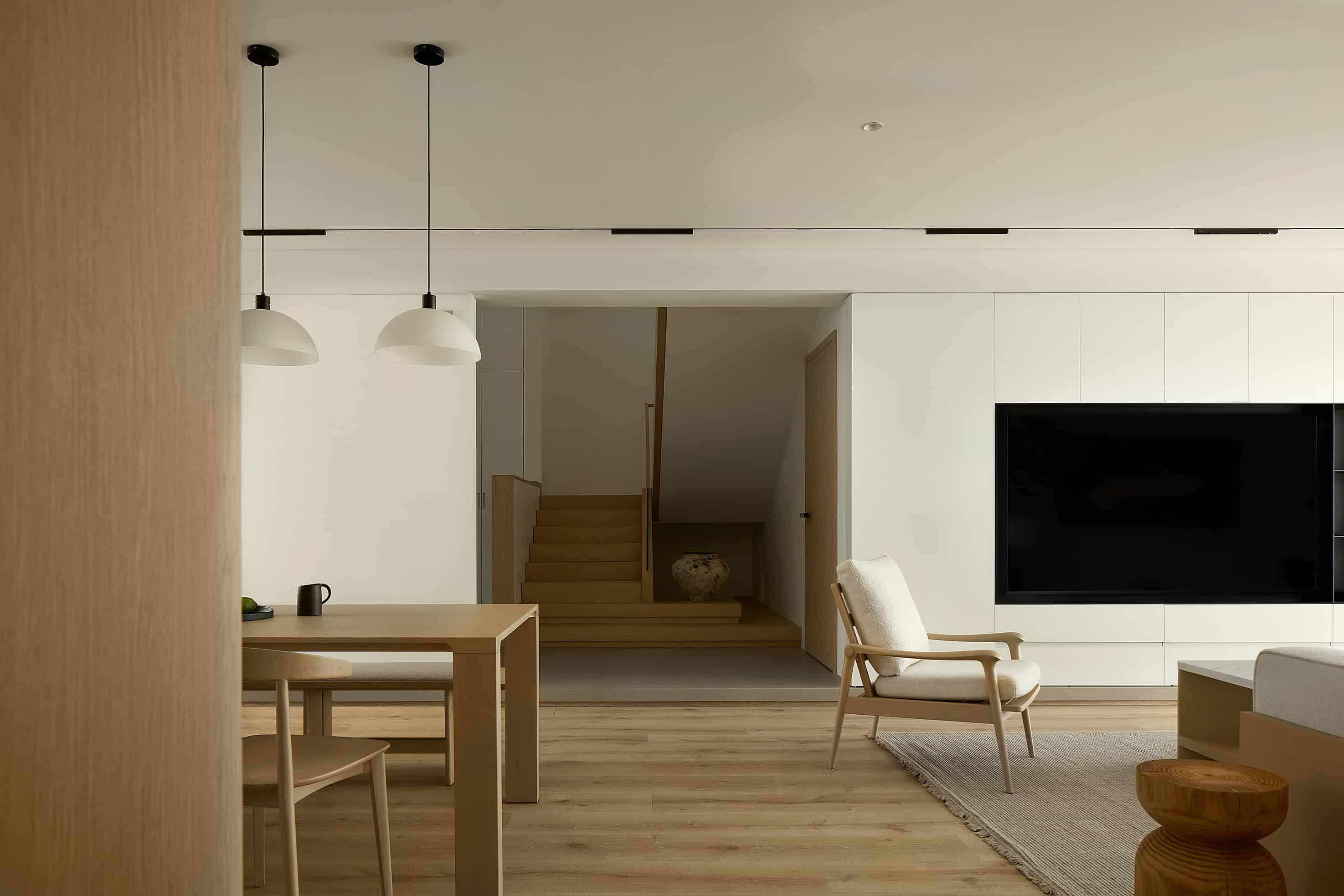 Casa of Sloping Roof by BDSD Boundless Design: A Sunlit Sanctuary in Huizhou Casa of Sloping Roof by BDSD Boundless Design: A Sunlit Sanctuary in Huizhou