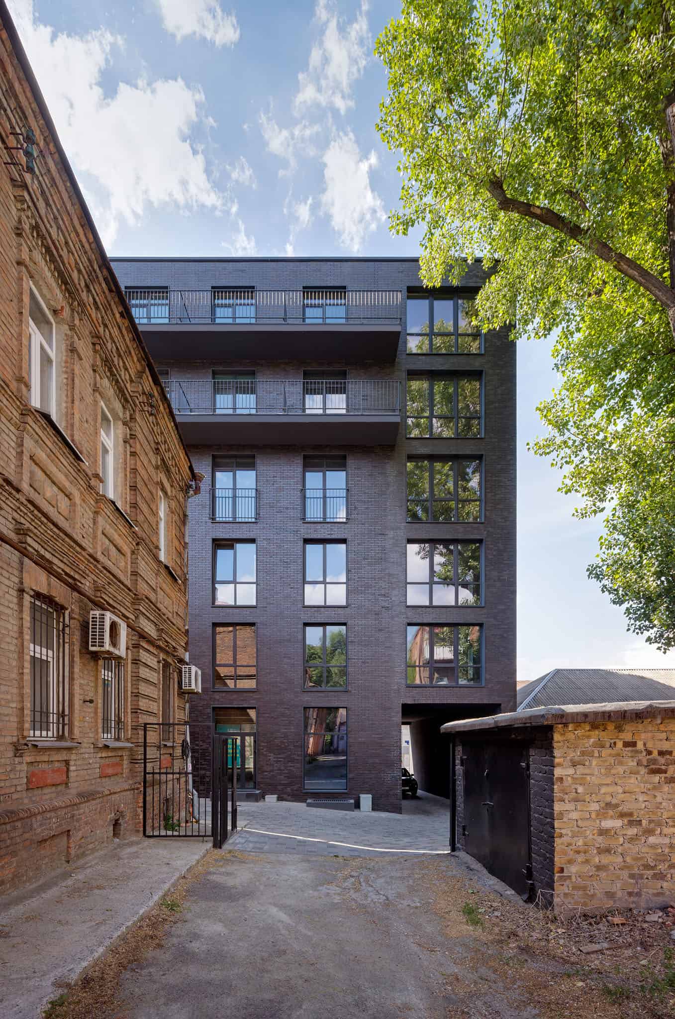 Cube Building | ArchObraz | Dnipro, Ukraine Cube Building | ArchObraz | Dnipro, Ukraine