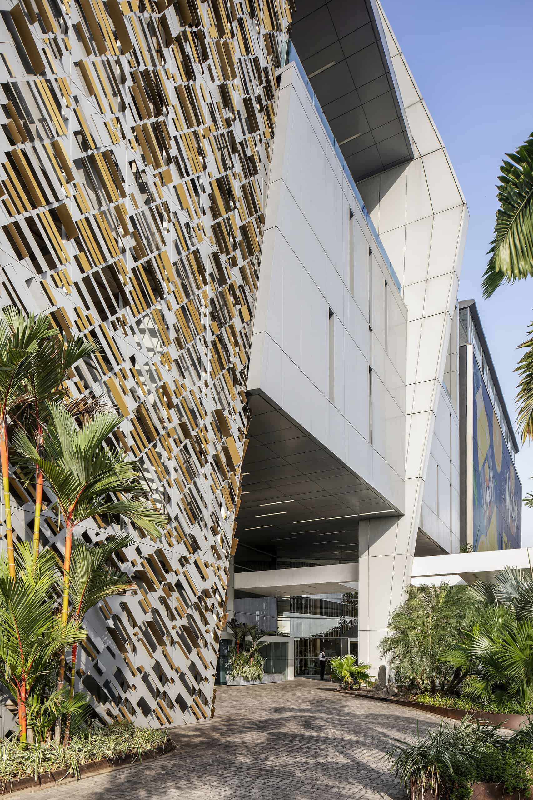 Noom Hotel Abidjan Plateau / SAOTA / Ivory Coast Noom Hotel Abidjan Plateau / SAOTA / Ivory Coast