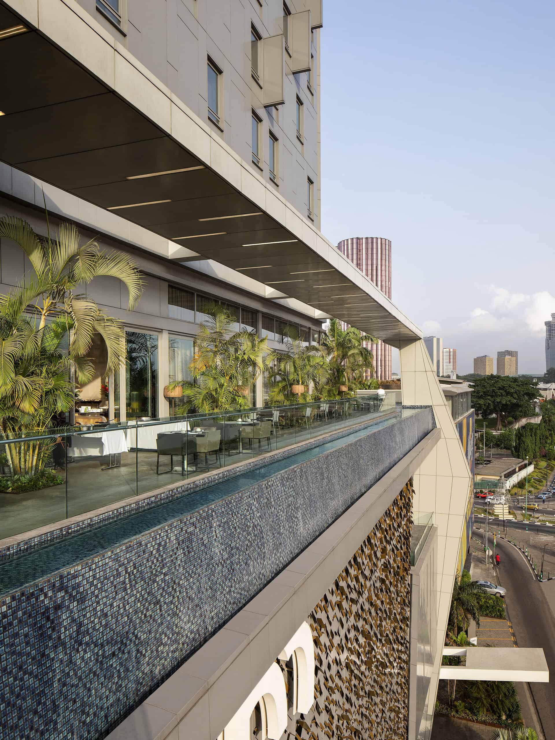 Noom Hotel Abidjan Plateau / SAOTA / Ivory Coast Noom Hotel Abidjan Plateau / SAOTA / Ivory Coast