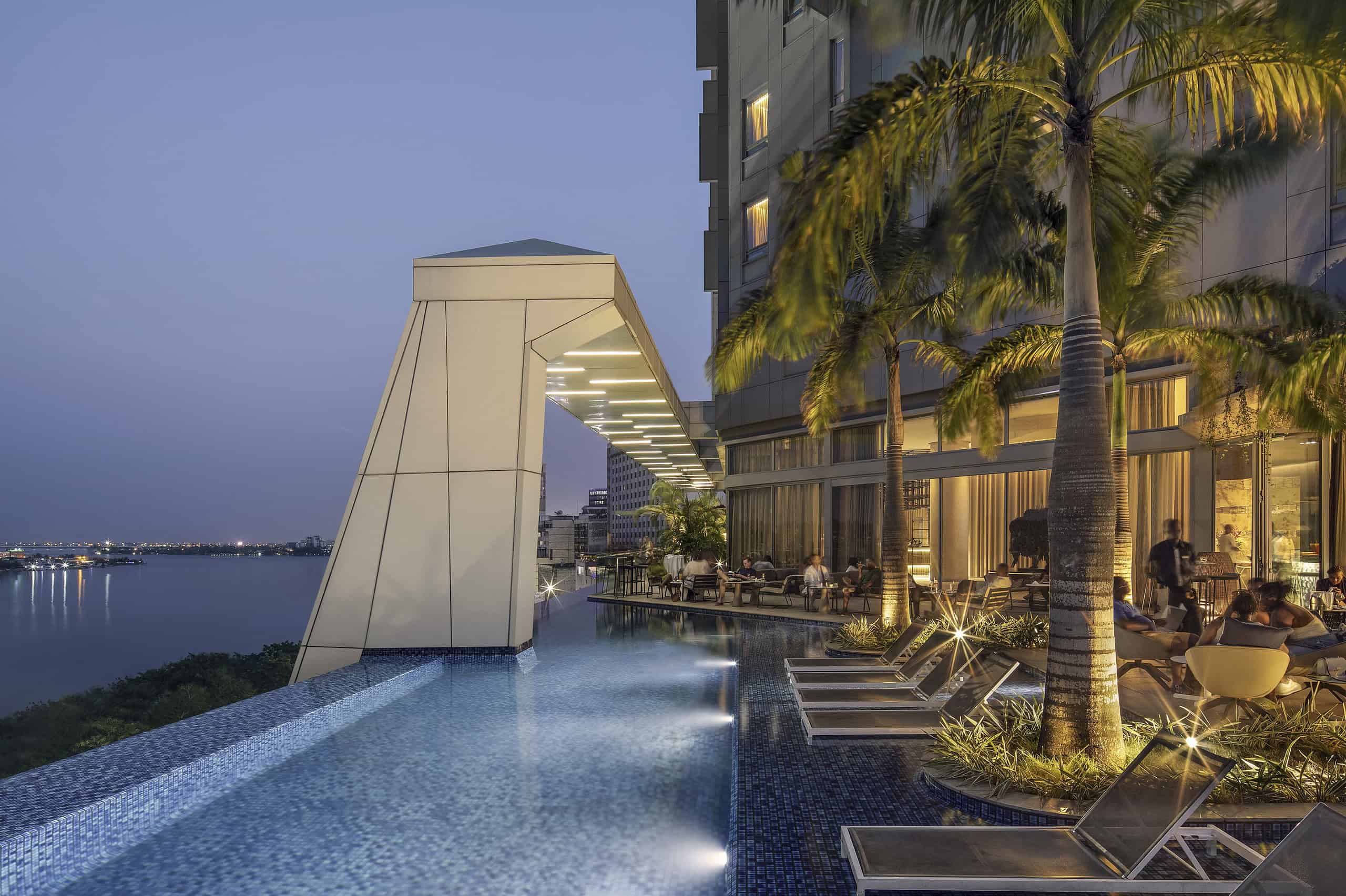 Noom Hotel Abidjan Plateau / SAOTA / Ivory Coast Noom Hotel Abidjan Plateau / SAOTA / Ivory Coast