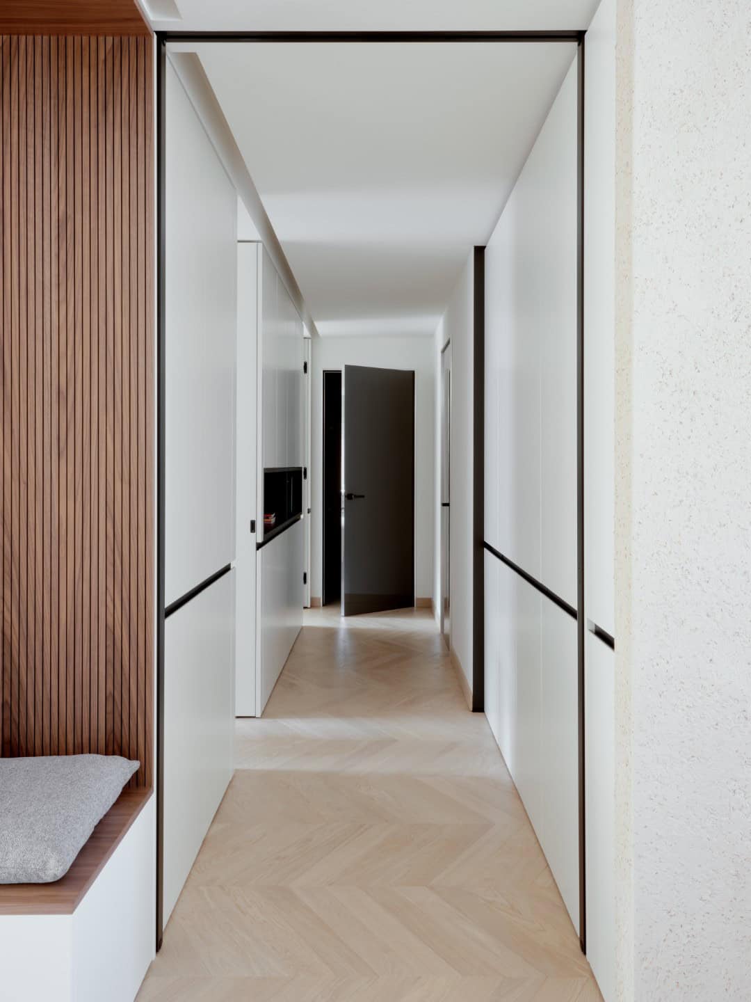 Tape House in Verona: A Modern Sanctuary of Light and Style Tape House in Verona: A Modern Sanctuary of Light and Style