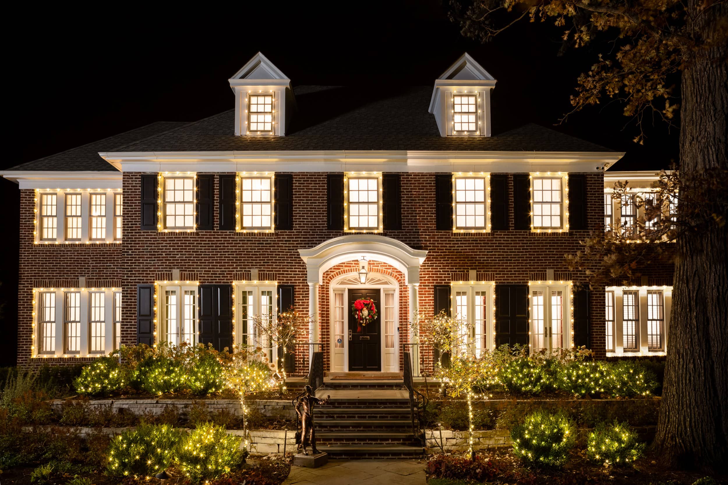 12 Iconic Houses from Christmas Movies That Inspire Festive Cheer