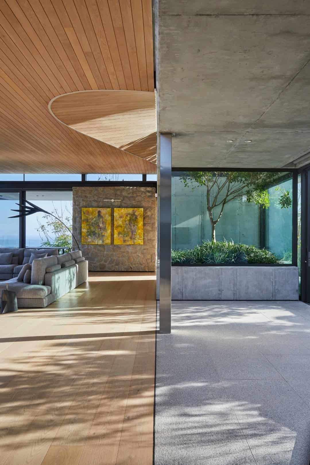 Wave Villa: A Sculptural Architectural Masterpiece by ARRCC Wave Villa: A Sculptural Architectural Masterpiece by ARRCC