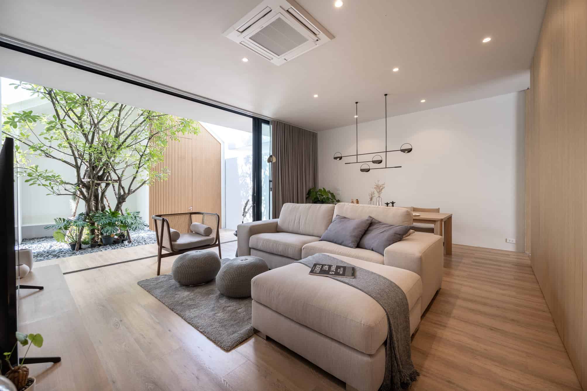 Full House | WARchitect | Bangkok, Thailand Full House | WARchitect | Bangkok, Thailand