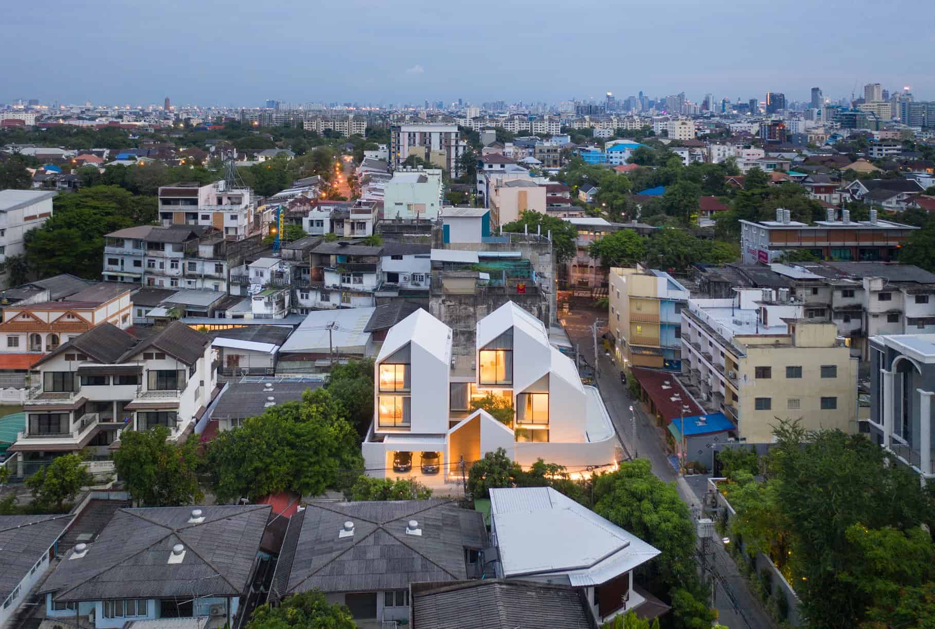 Full House | WARchitect | Bangkok, Thailand Full House | WARchitect | Bangkok, Thailand