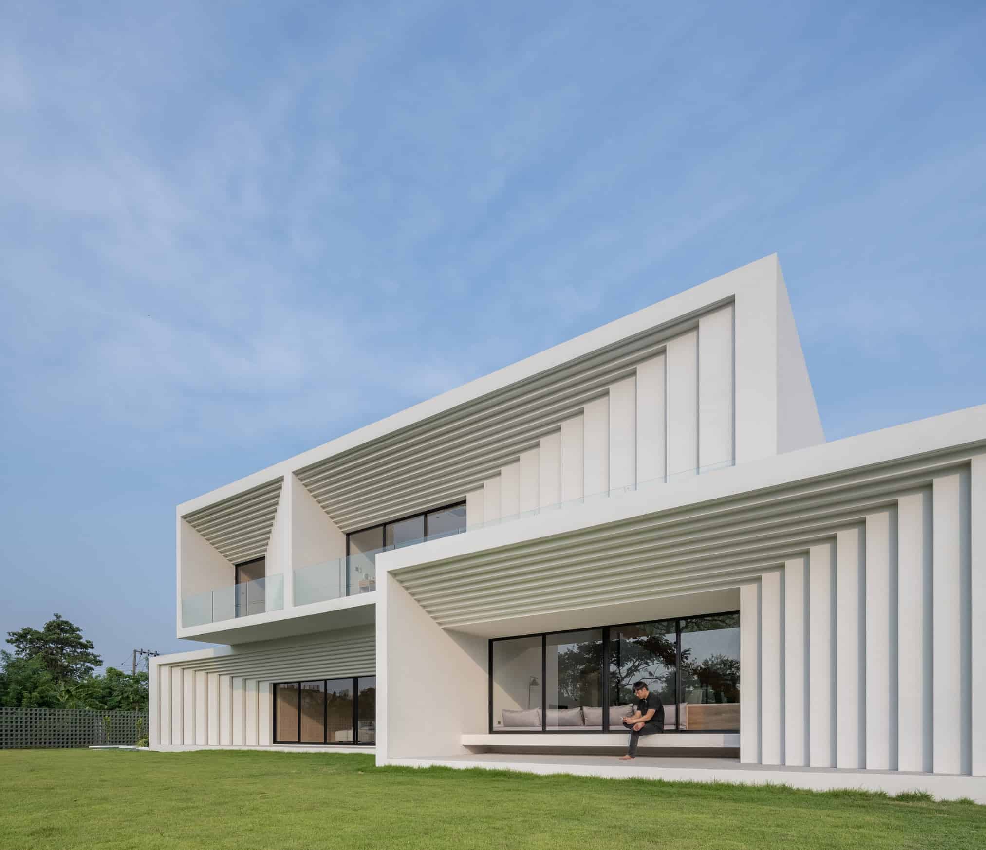 The Recessed Residence | WARchitect | Bangkok, Thailand