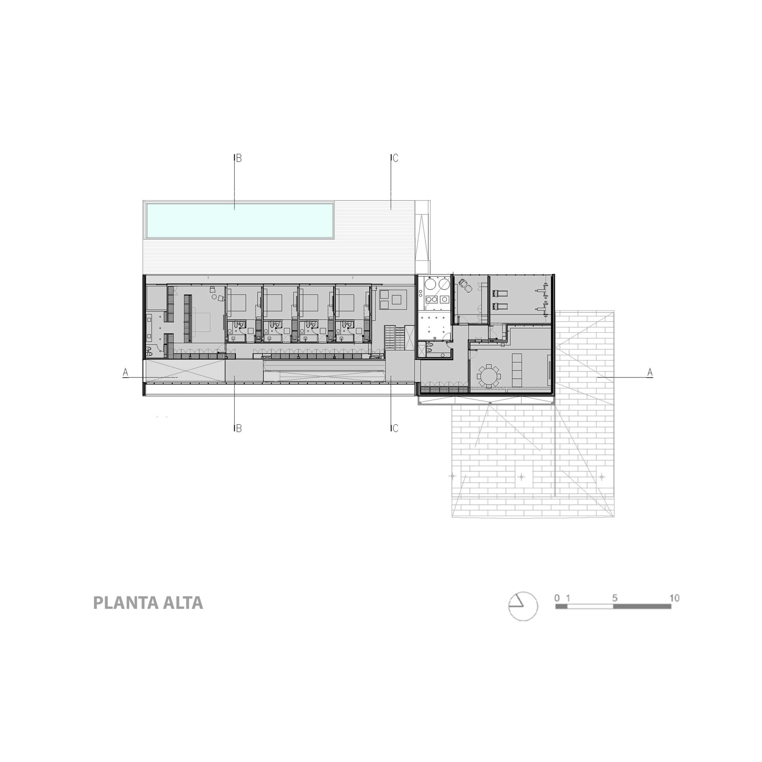 Pacheco House by A4estudio: Elevated Living Overlooking the Green