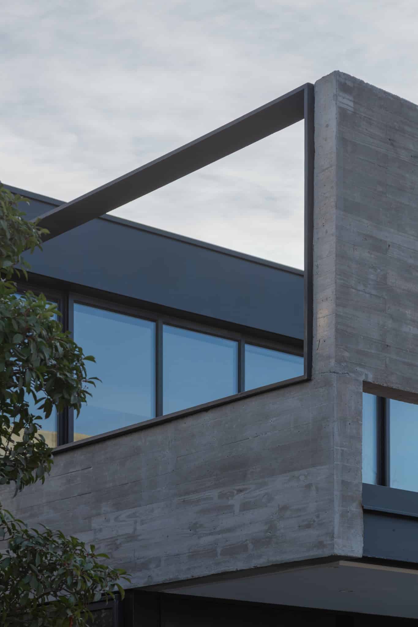 Corner Frame Detail Concrete And Glass A4Estudio Casa EE by A4estudio - Corner frame detail concrete and glass a4estudio