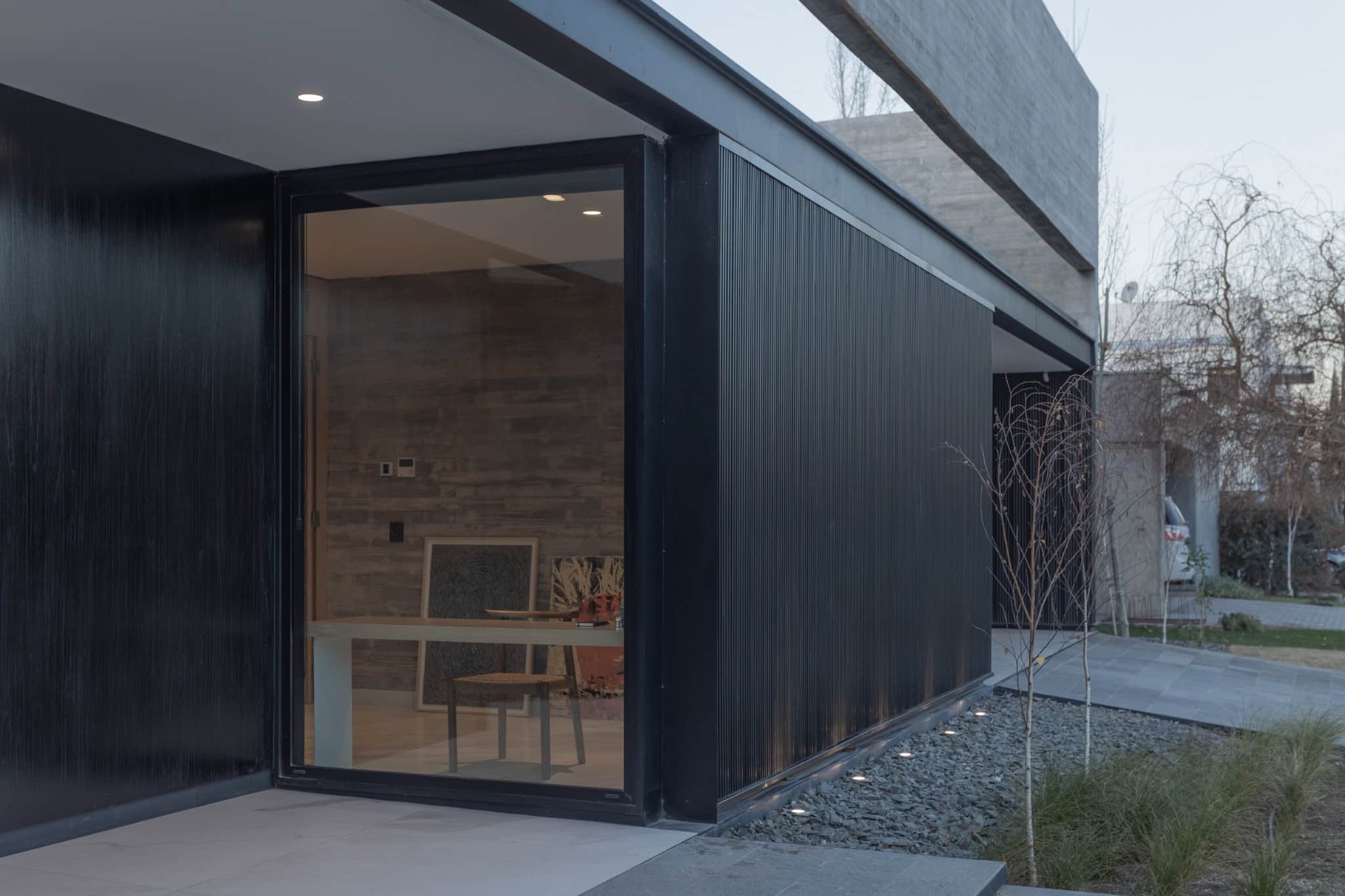 Glass Corner Office Dark Cladding A4Estudio Casa EE by A4estudio - Glass corner office dark cladding a4estudio