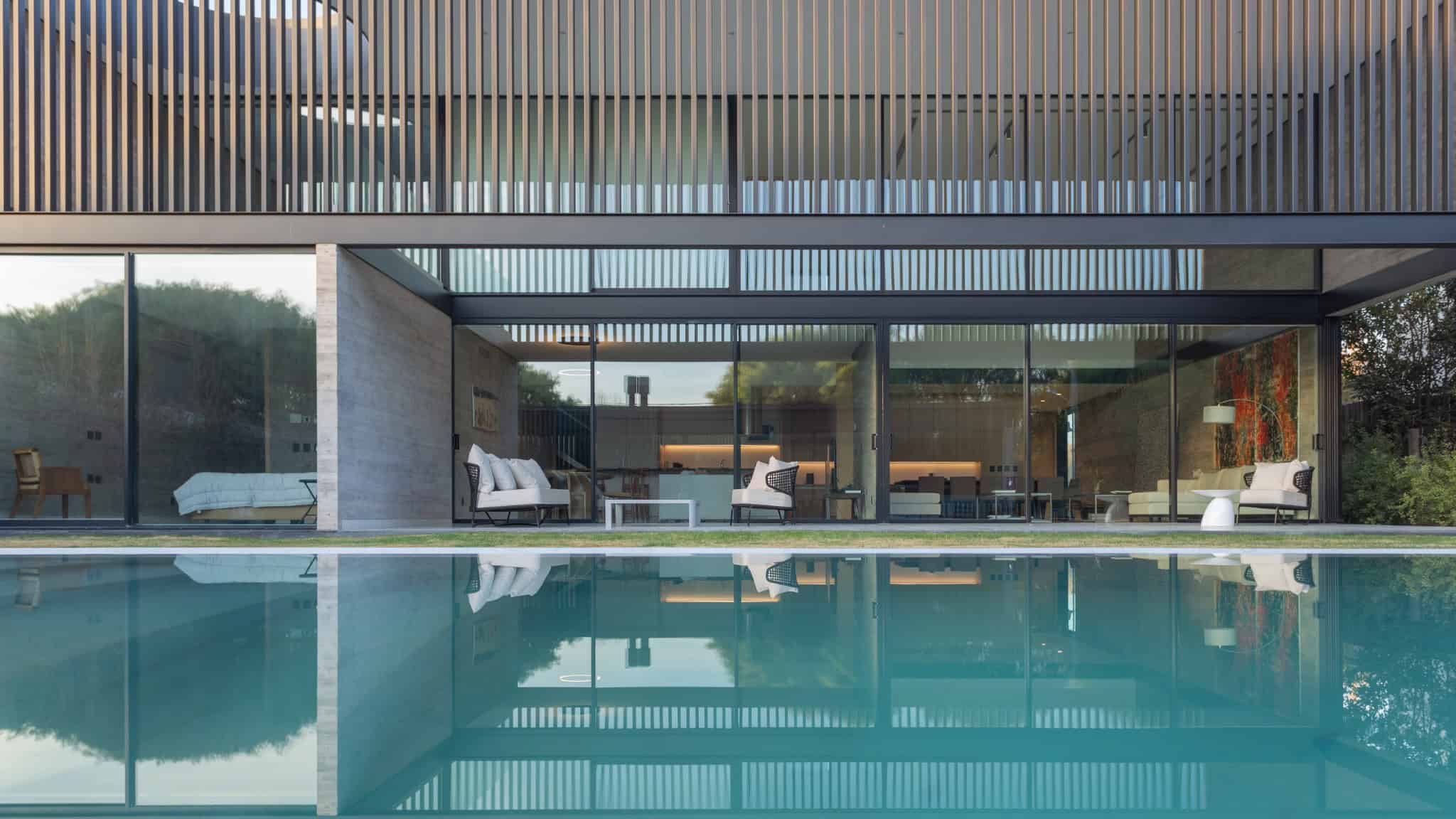 Glass Façade Living Space Reflection A4Estudio Casa EE by A4estudio - Glass façade living space reflection a4estudio