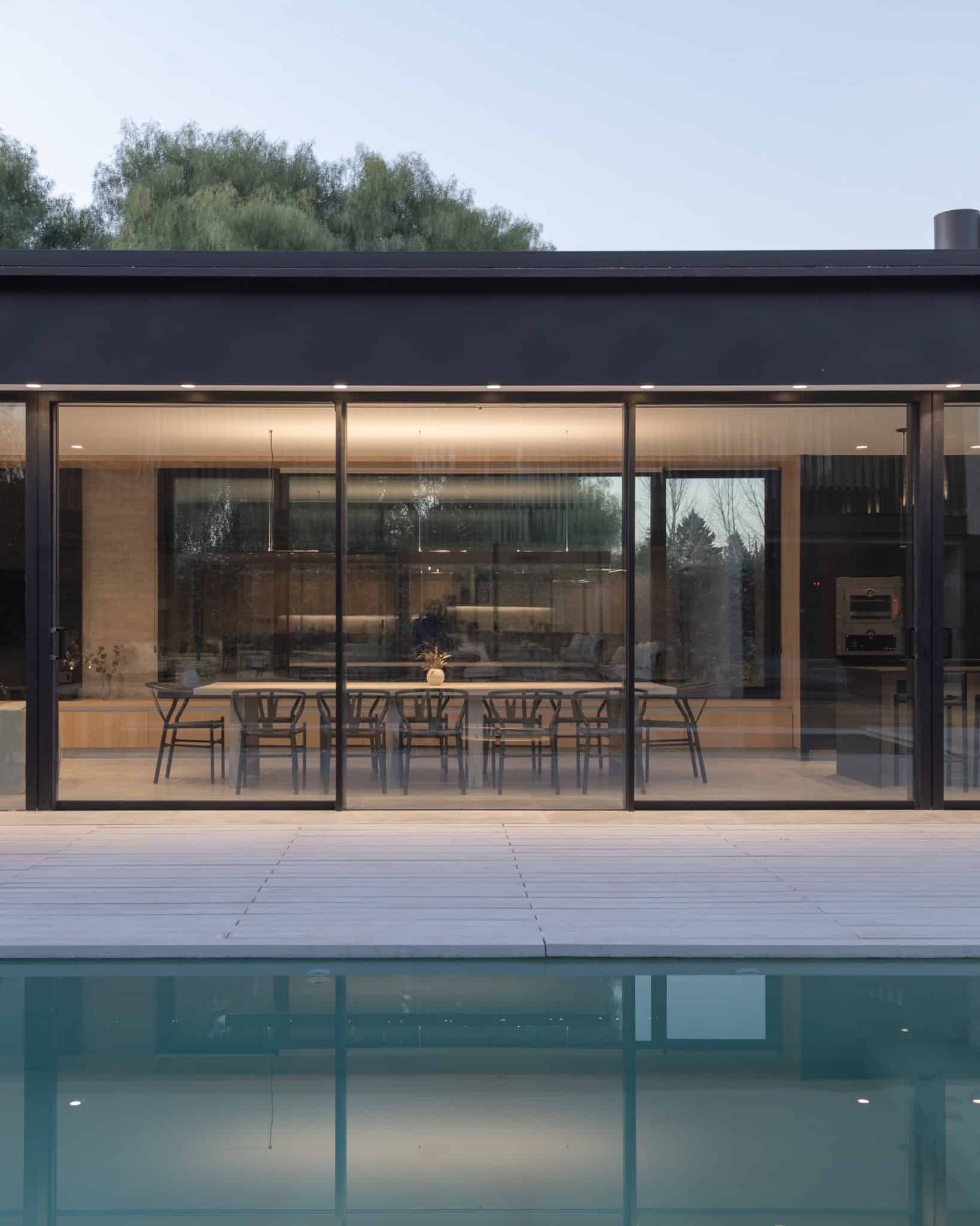 Guest House Glass Façade Poolside A4Estudio Casa EE by A4estudio - Guest house glass façade poolside a4estudio