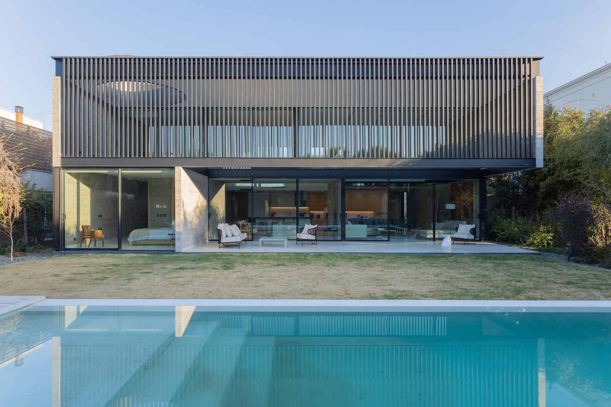 Rear Façade Poolside Glass Wall A4Estudio Casa EE by A4estudio - Rear façade poolside glass wall a4estudio