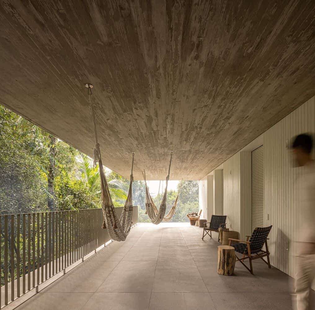 Canopy House Hammock Balcony by Studio MK27 Canopy House by Studio MK27 – hammock balcony with forest view, Guarujá, Brazil