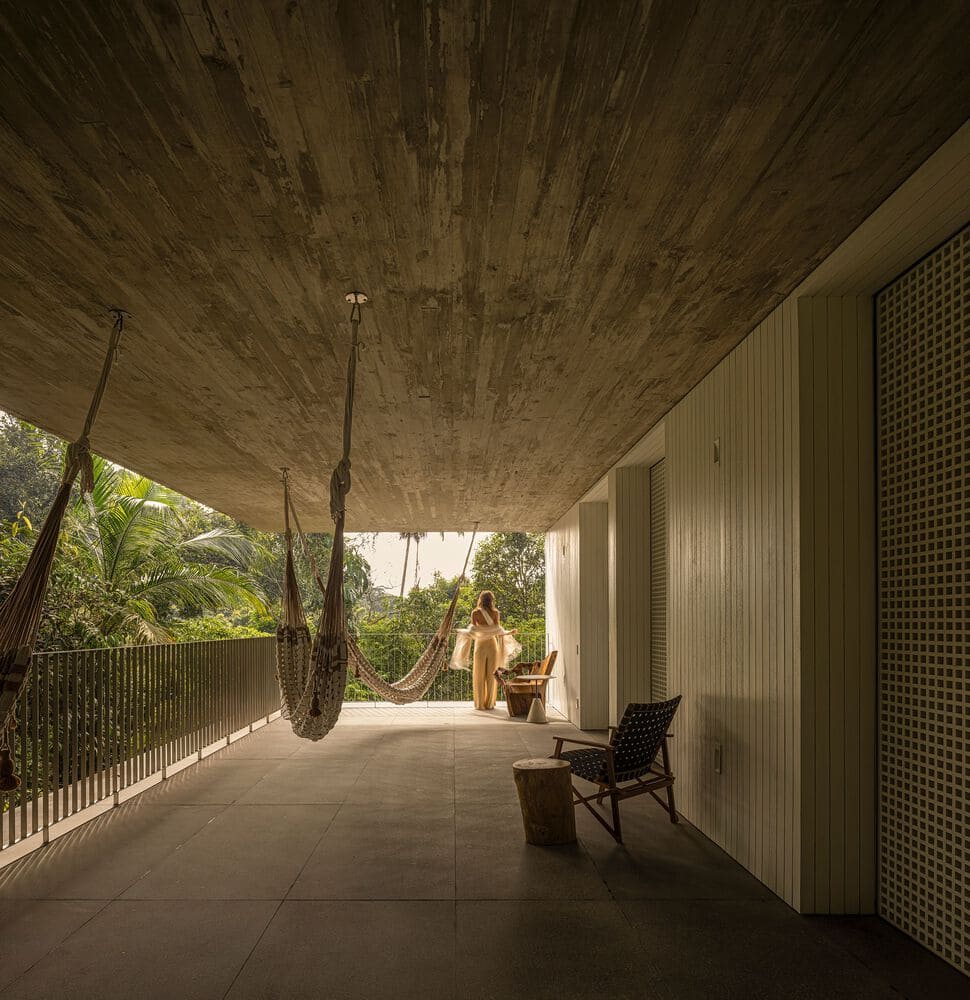 Canopy House Hammock Veranda Shade by Studio MK27 Canopy House by Studio MK27 – shaded veranda with hammocks, Guarujá, Brazil