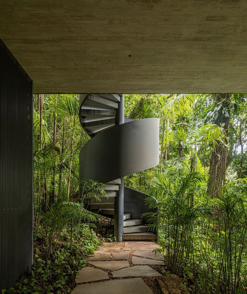 Canopy House Spiral Stair in Forest by Studio MK27 Canopy House by Studio MK27 – spiral stair set in the forest, Guarujá, Brazil