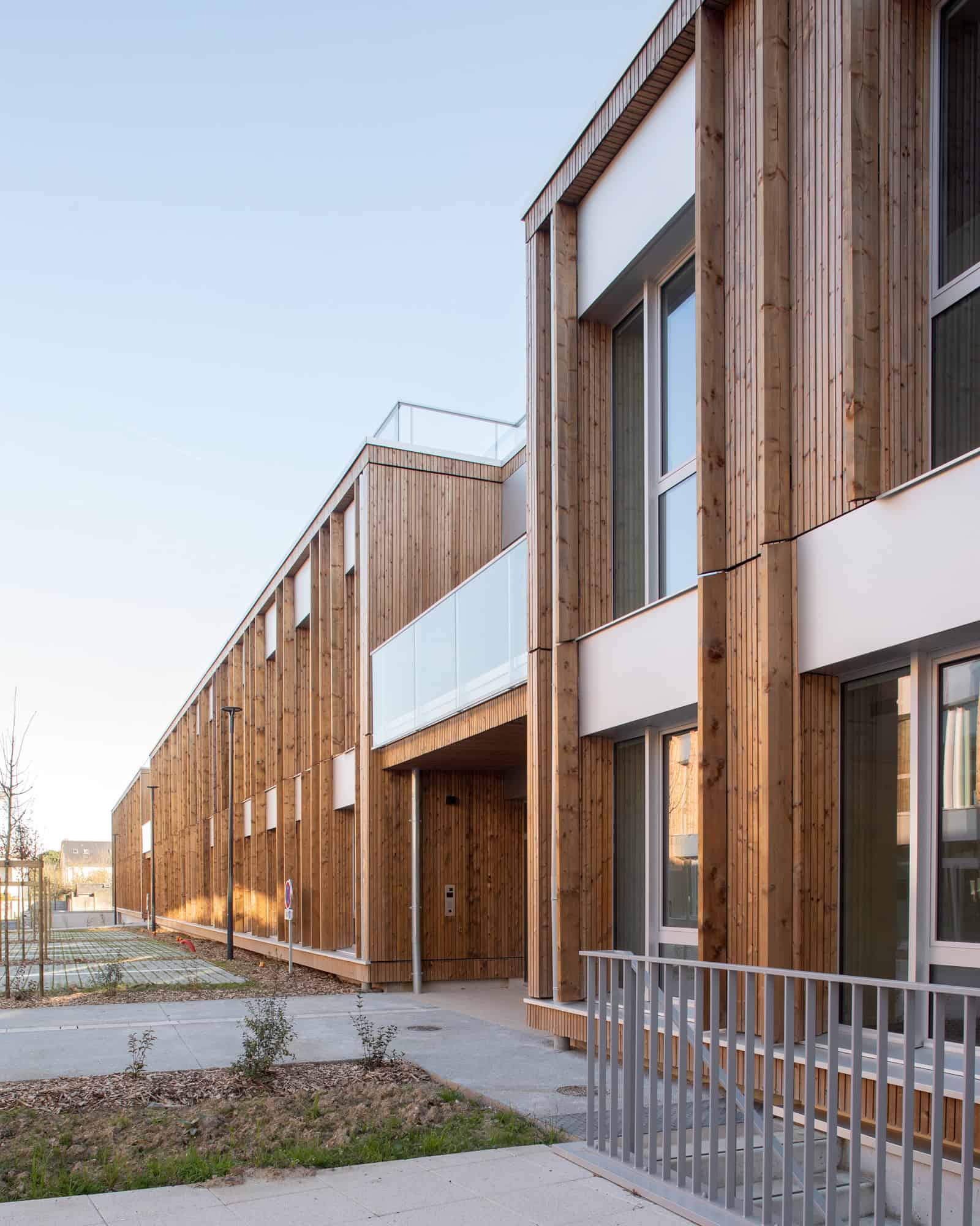 Le Chemin du Bois Harel Entrance Passage by ALTA Architectes Le Chemin du Bois Harel by ALTA Architectes — Entrance Passage, Rennes / Saint-Jacques-de-la-Lande, France