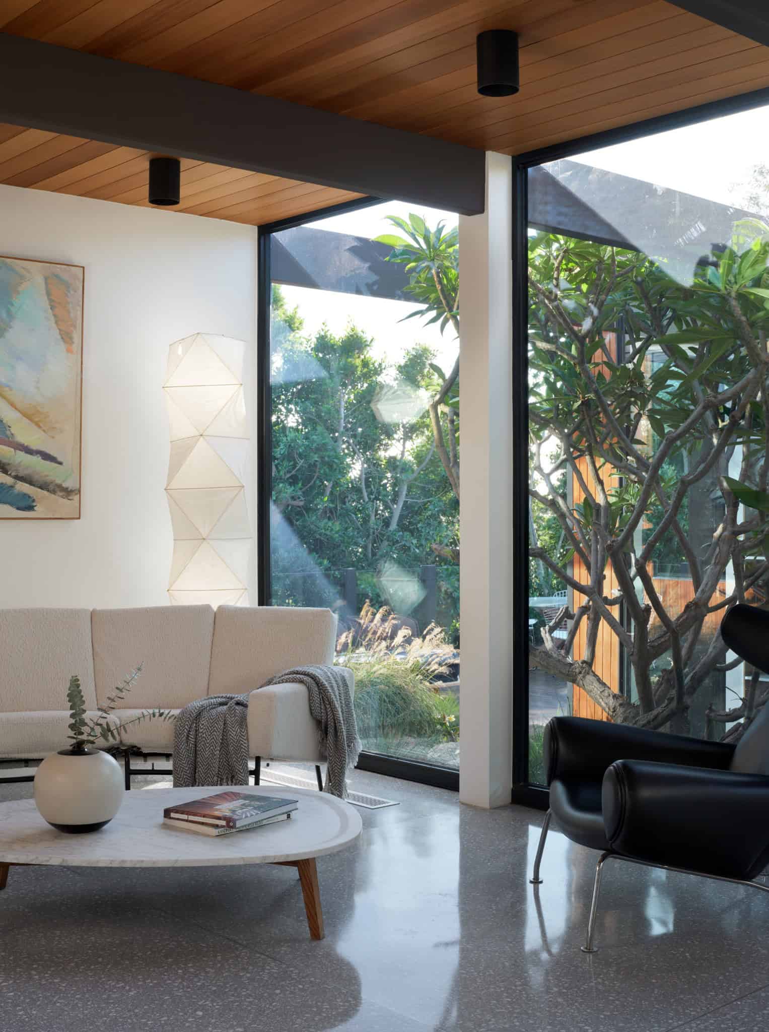 Malibu Glass Box House by Klopf Architecture – sitting room corner detail, Malibu, California