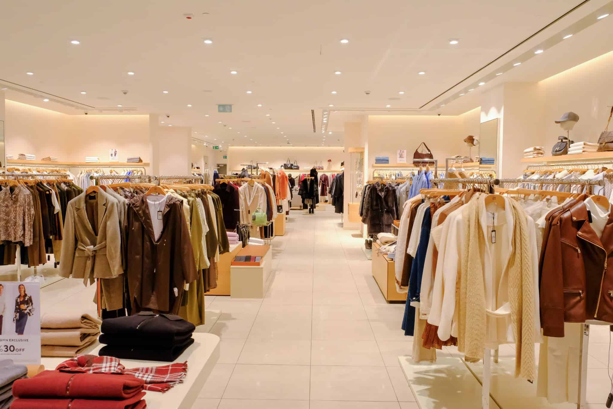 NetWork Stores Central Aisle by Boytorun Architects NetWork Stores central aisle by Boytorun Architects in Turkey